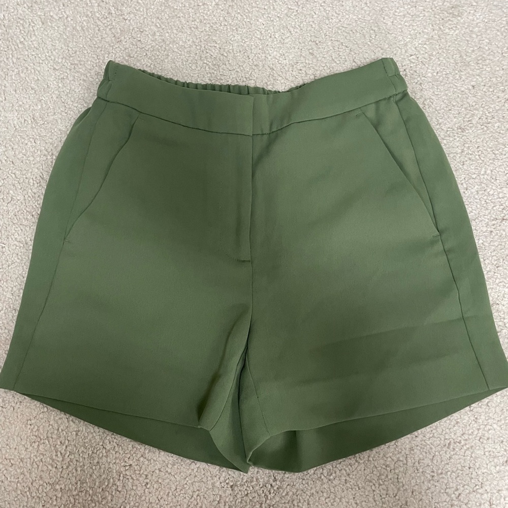 J. Crew green pull on shorts